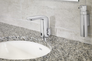 1038.2527.l AmStd NextGen Selectronic Bath Sink Faucet low res